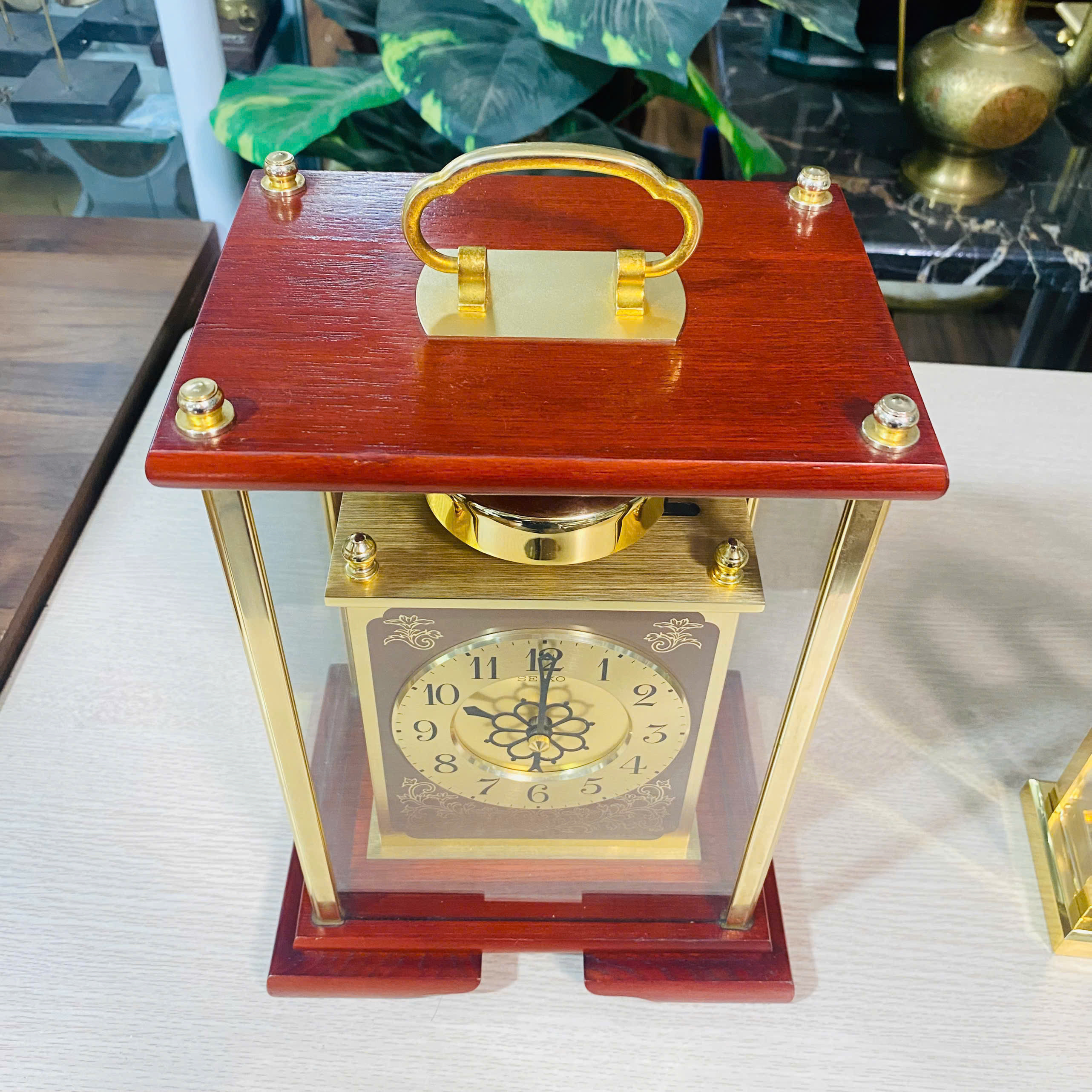 Đồng hồ để bàn Seiko chuông chén