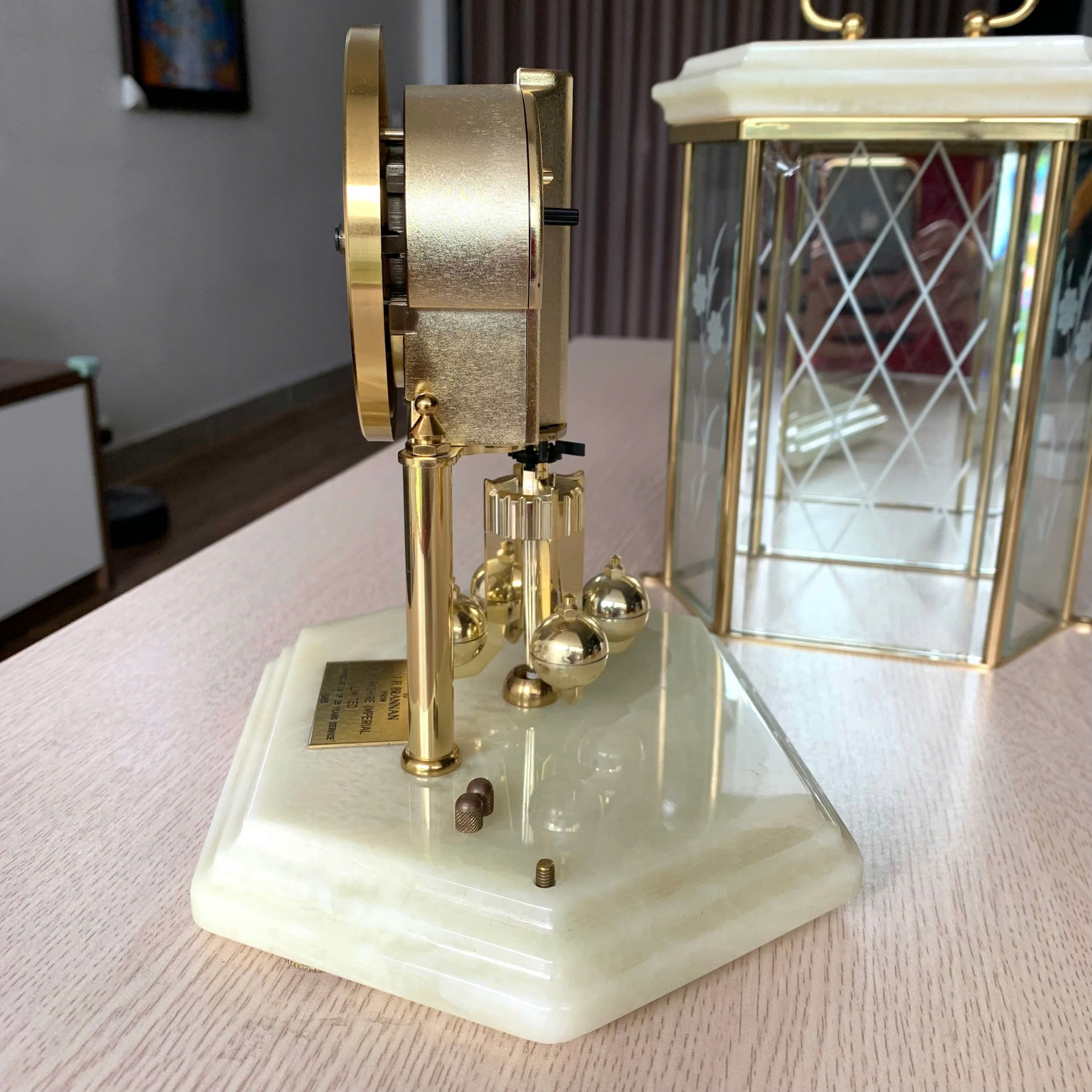 Đồng hồ lục lăng Kundo Đức, đá cẩm thạch