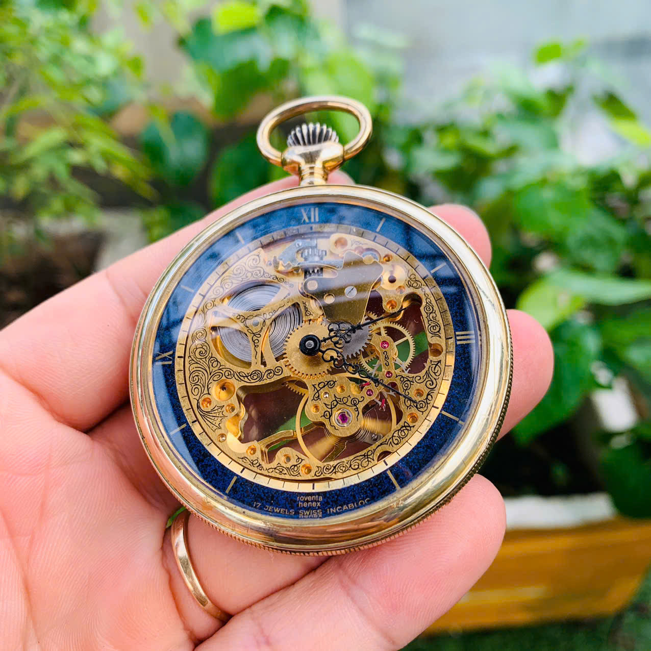 Đồng hồ quả quýt Roventa Henex Thụy Sĩ lộ cơ