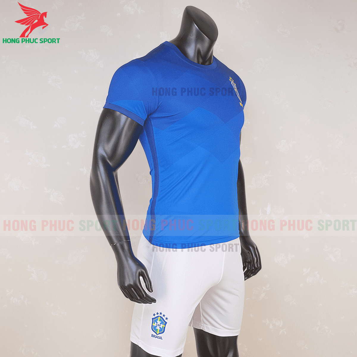 Áo đấu tuyển Brazil 2020 sân khách(phải)