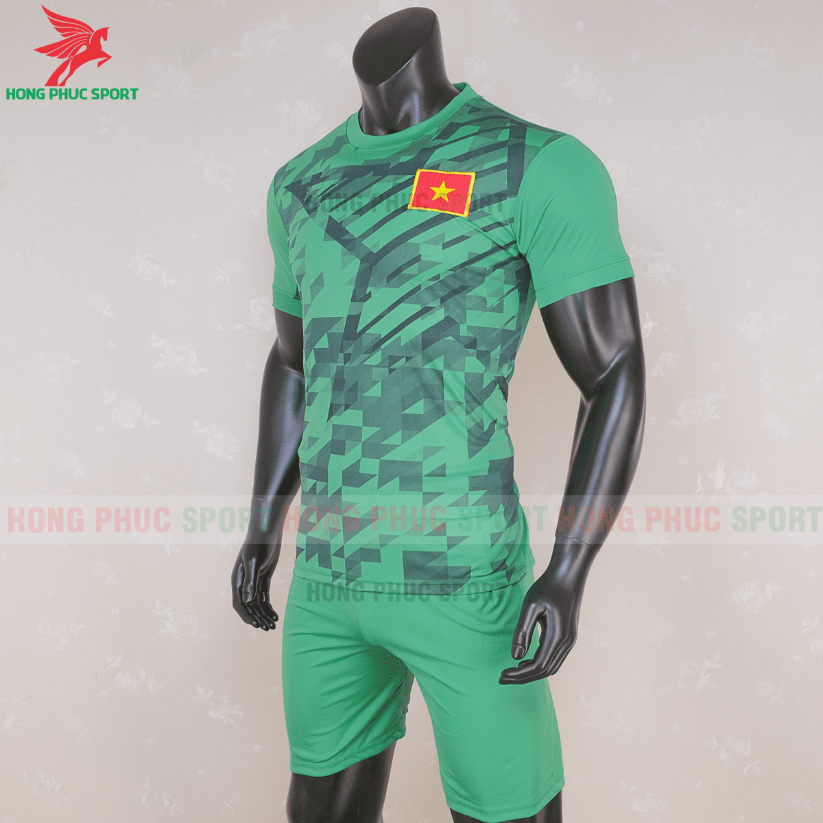 Áo đấu thủ môn tuyển Việt Nam 2020(trái)
