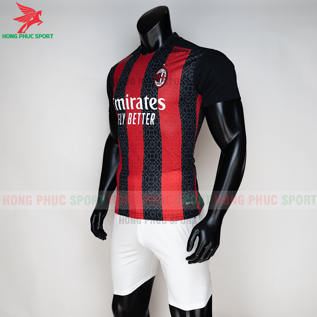 Áo đấu AC Milan 2020 sân nhà (trái)