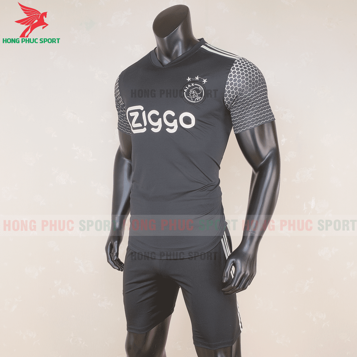 Áo đấu Ajax Amsterdam 2020 2021 mẫu thứ 3(trái)