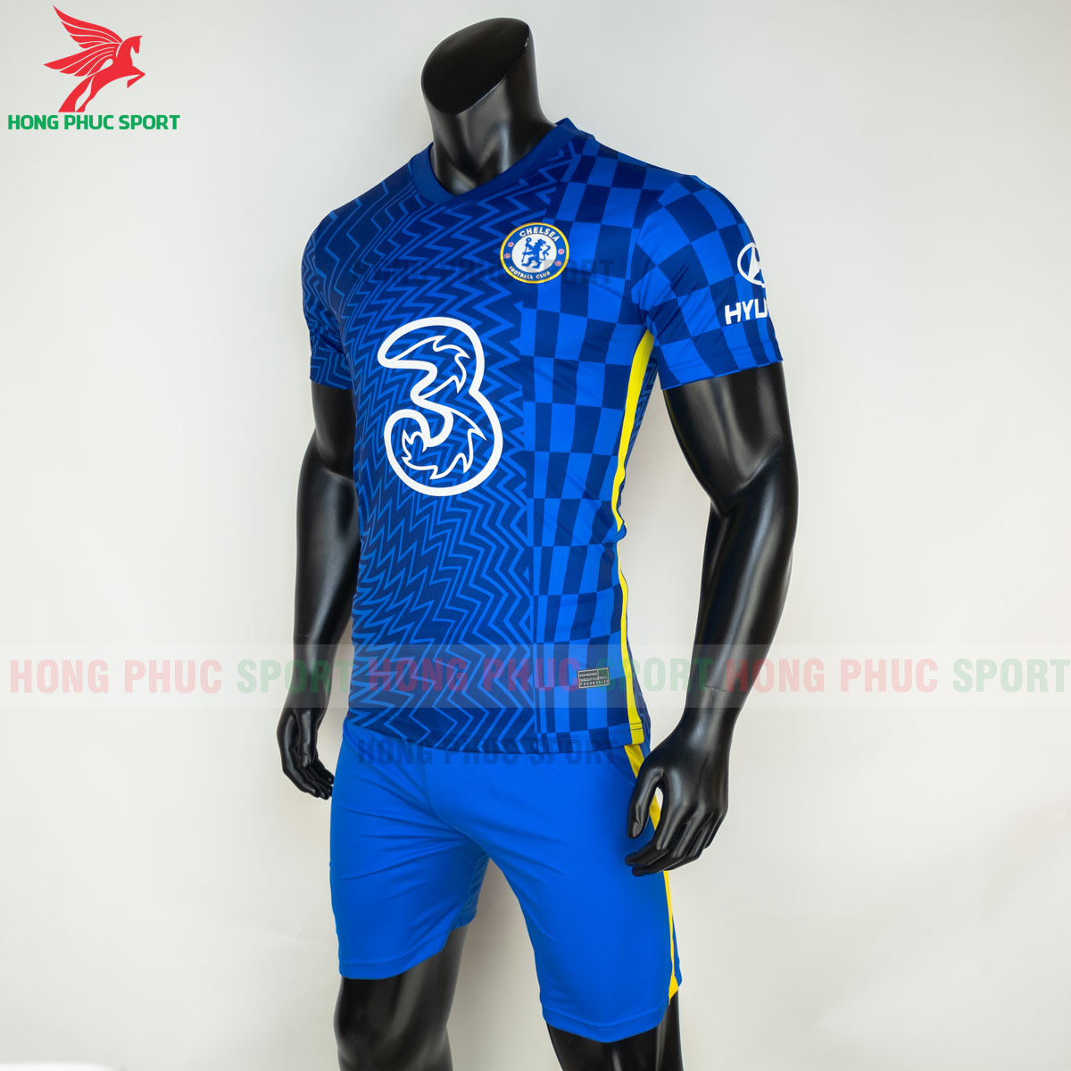 Áo đấu Chelsea 2021 2022 sân nhà (trái)