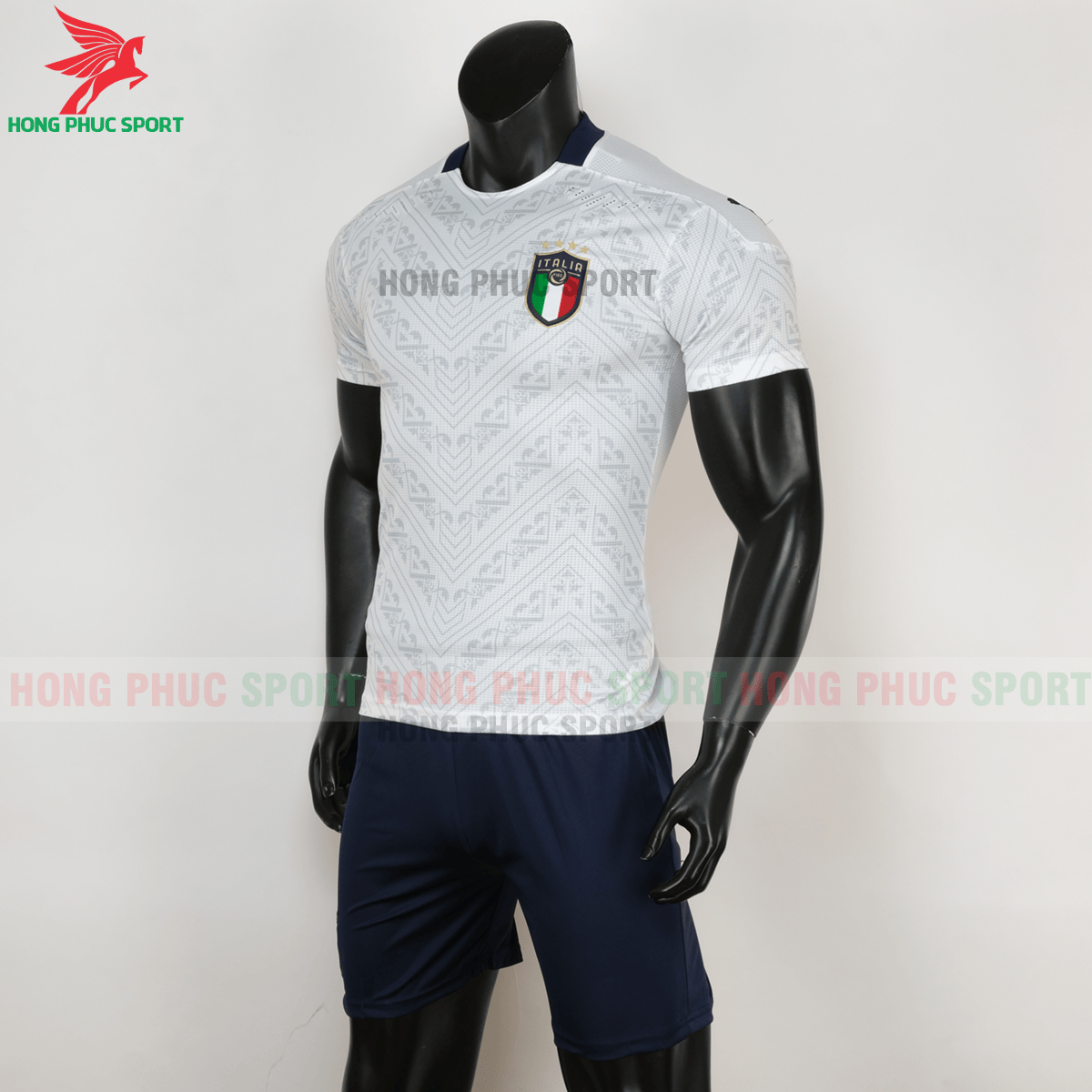 Áo đấu tuyển Italia 2020 sân khách (trái)