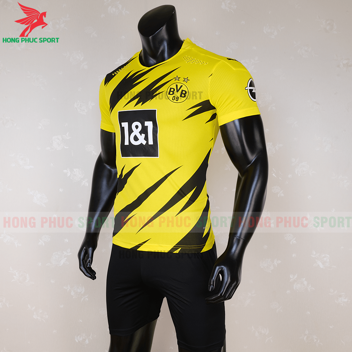 Áo đấu Dortmund 2020 sân nhà (trái)