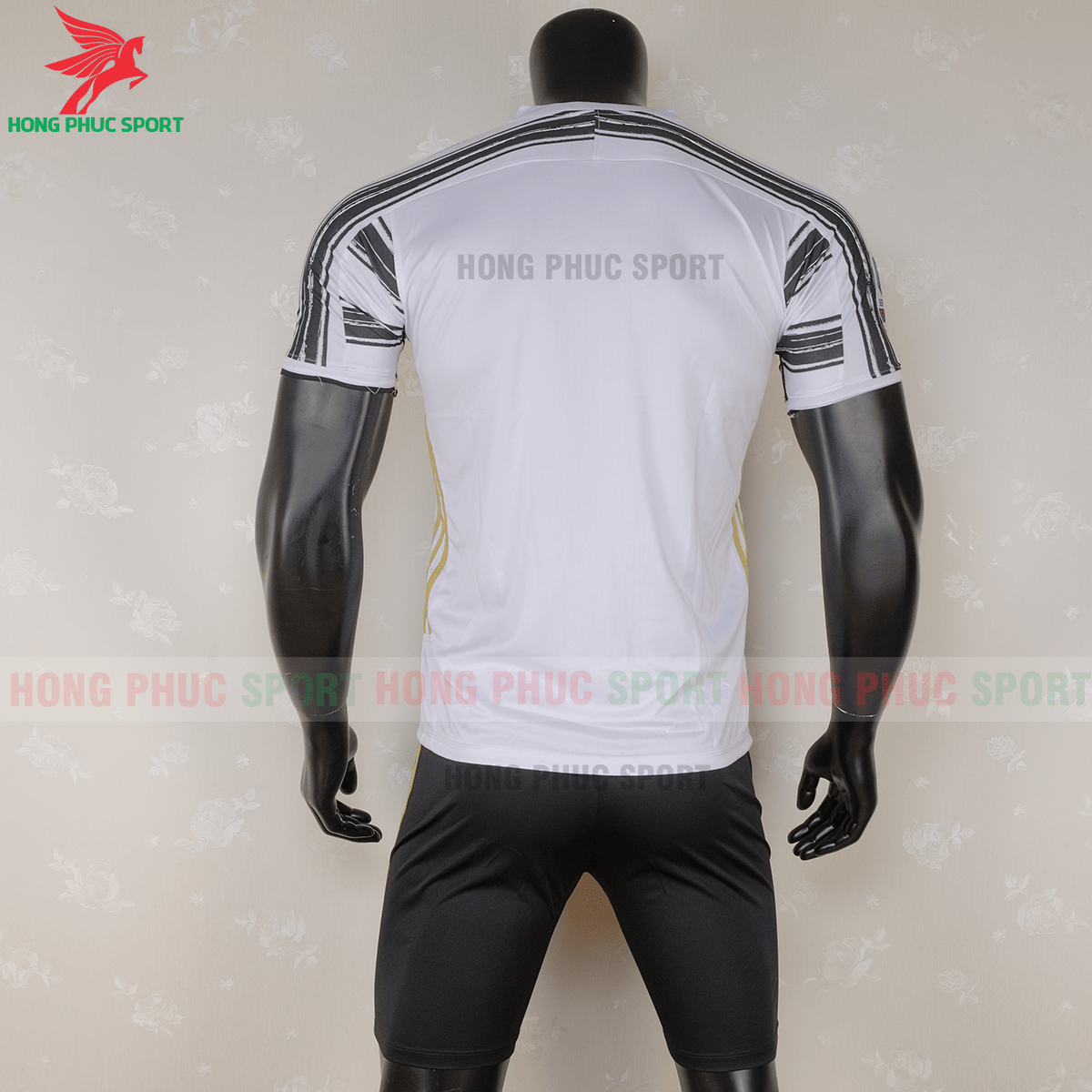 Áo đấu Juventus 2020 sân nhà (sau)