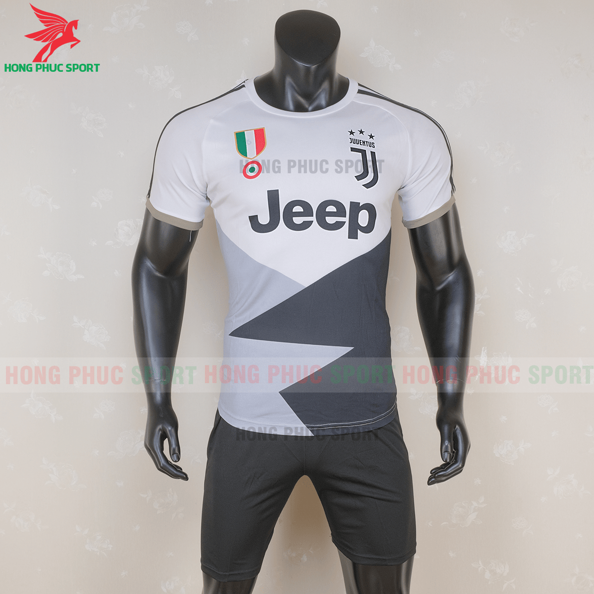 Áo đấu Juventus 2020 phiên bản Fan 3 (trước)