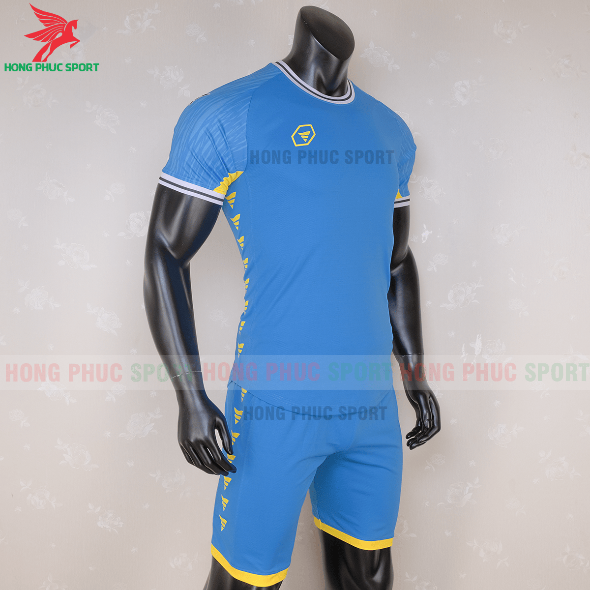Áo không logo TA-A06 2020 xanh dương (phải)