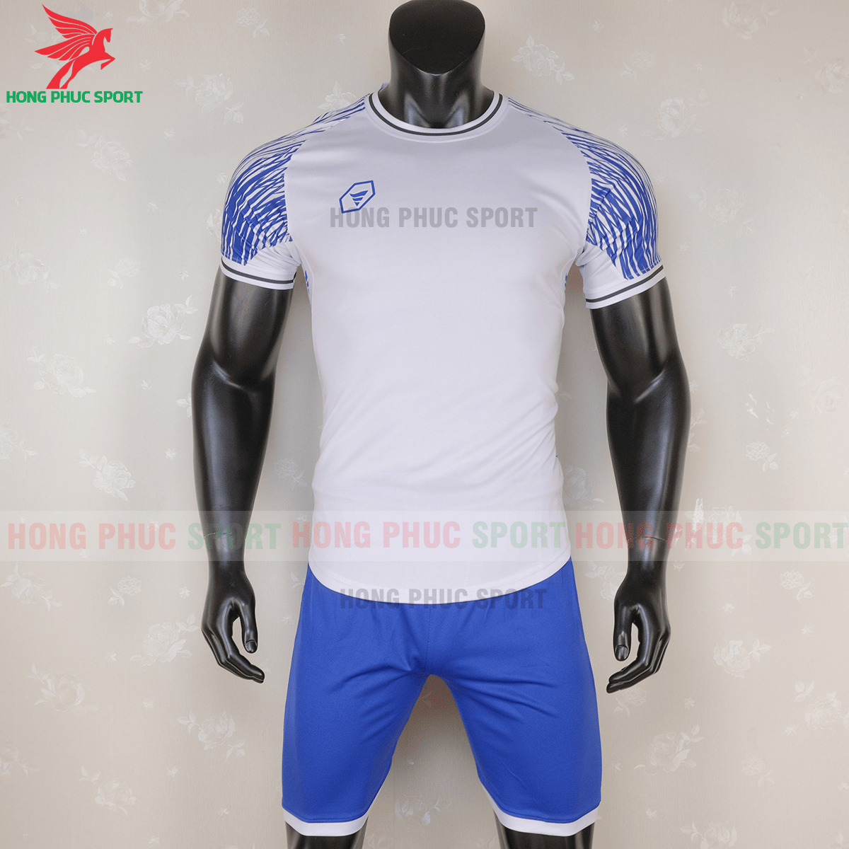 Áo không logo TA-A06 2020 trắng xanh (trước)