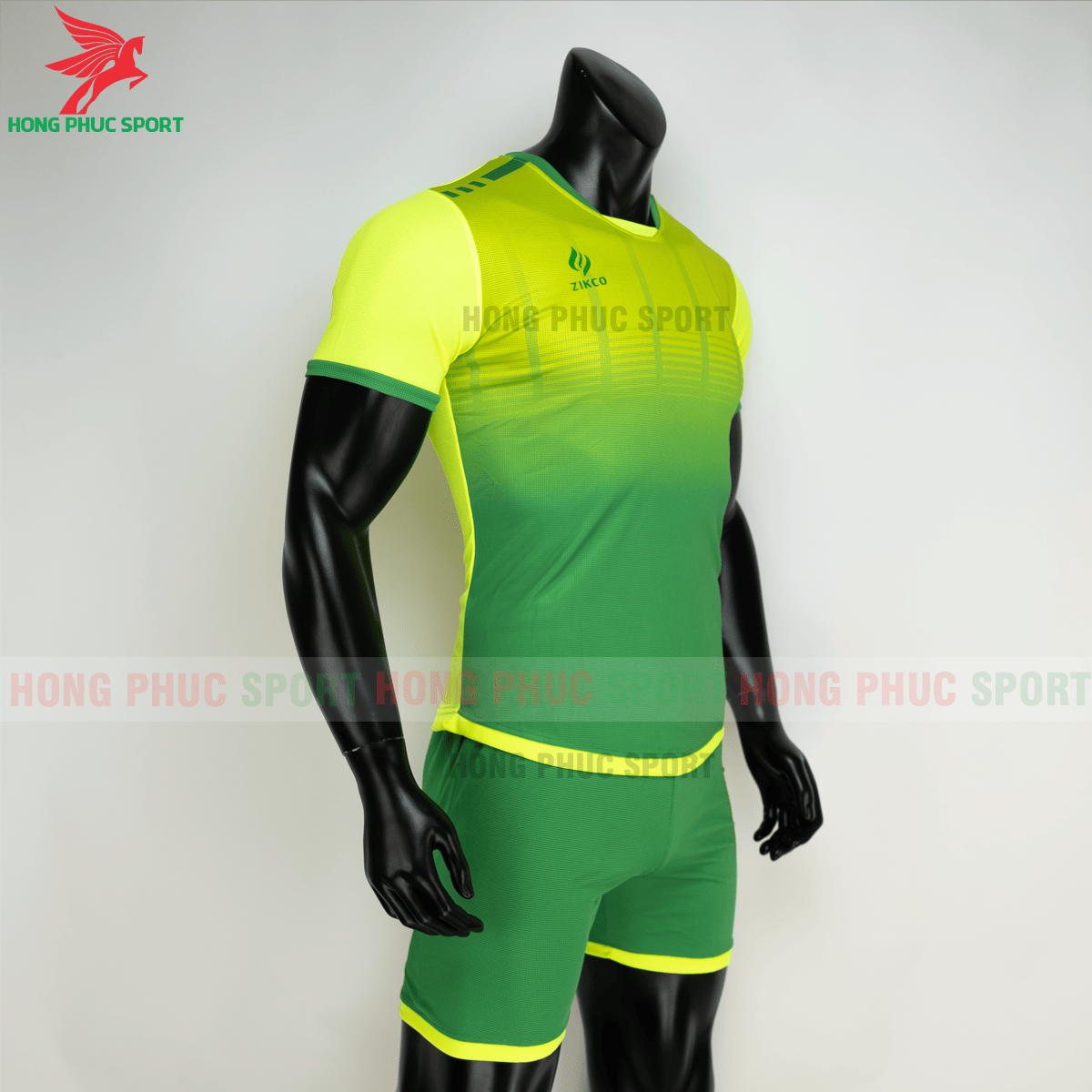 Áo đá banh không logo ZIKCO Z01 2021 màu Xanh chuối (phải)