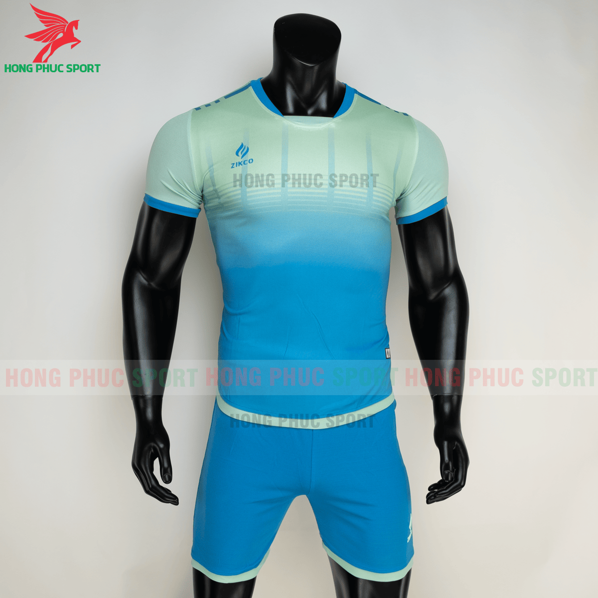 Áo đá banh không logo ZIKCO Z01 2021 màu Xanh ngọc (trước)