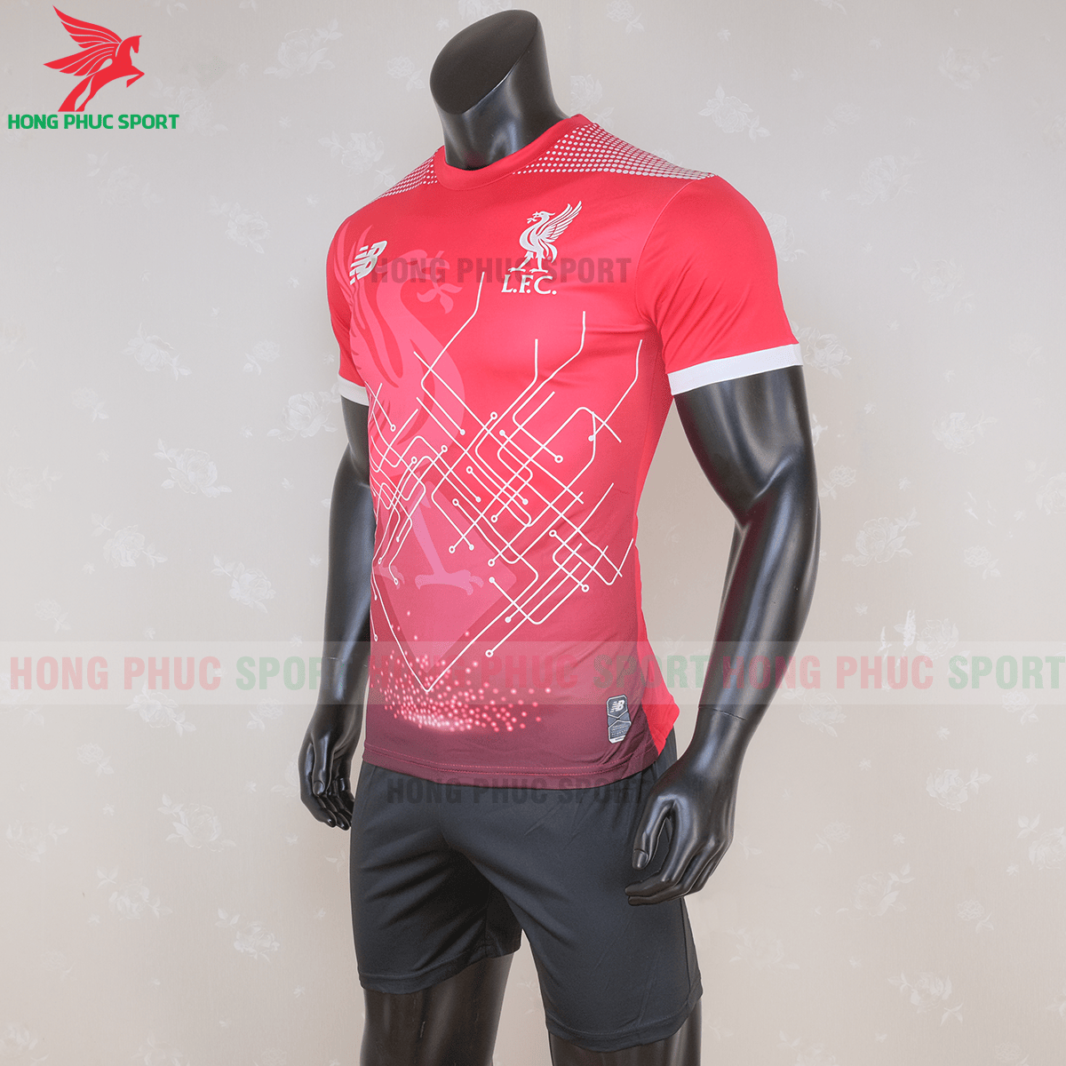 Áo đấu Liverpool 2020 phiên bản fan 5 (trái)
