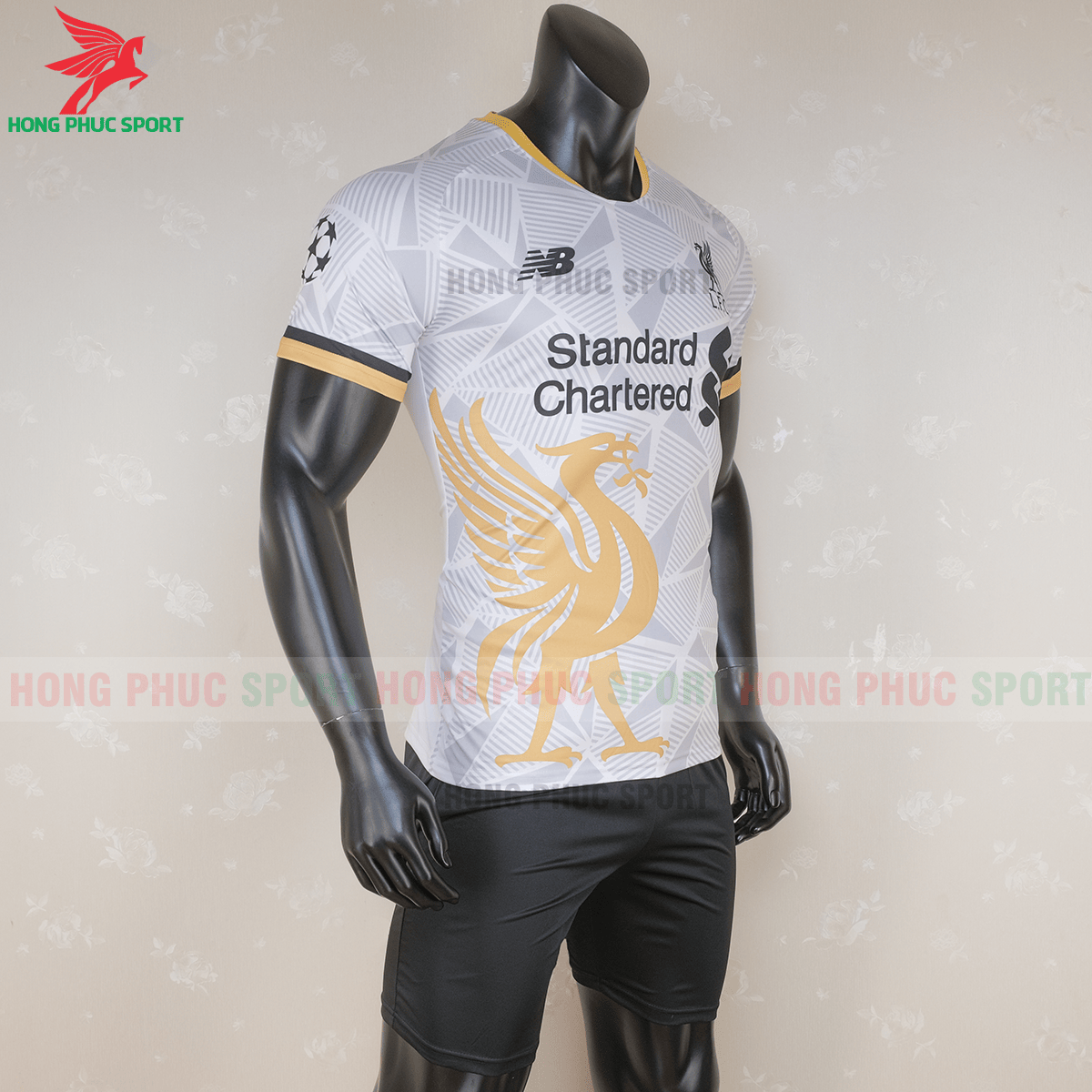 Áo đấu Liverpool 2020 phiên bản Fan 8 (phải)