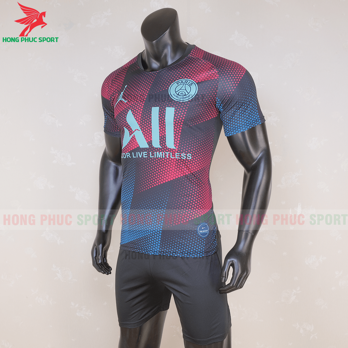 Áo đấu PSG 2020 phiên bản Fan 2 (trái)