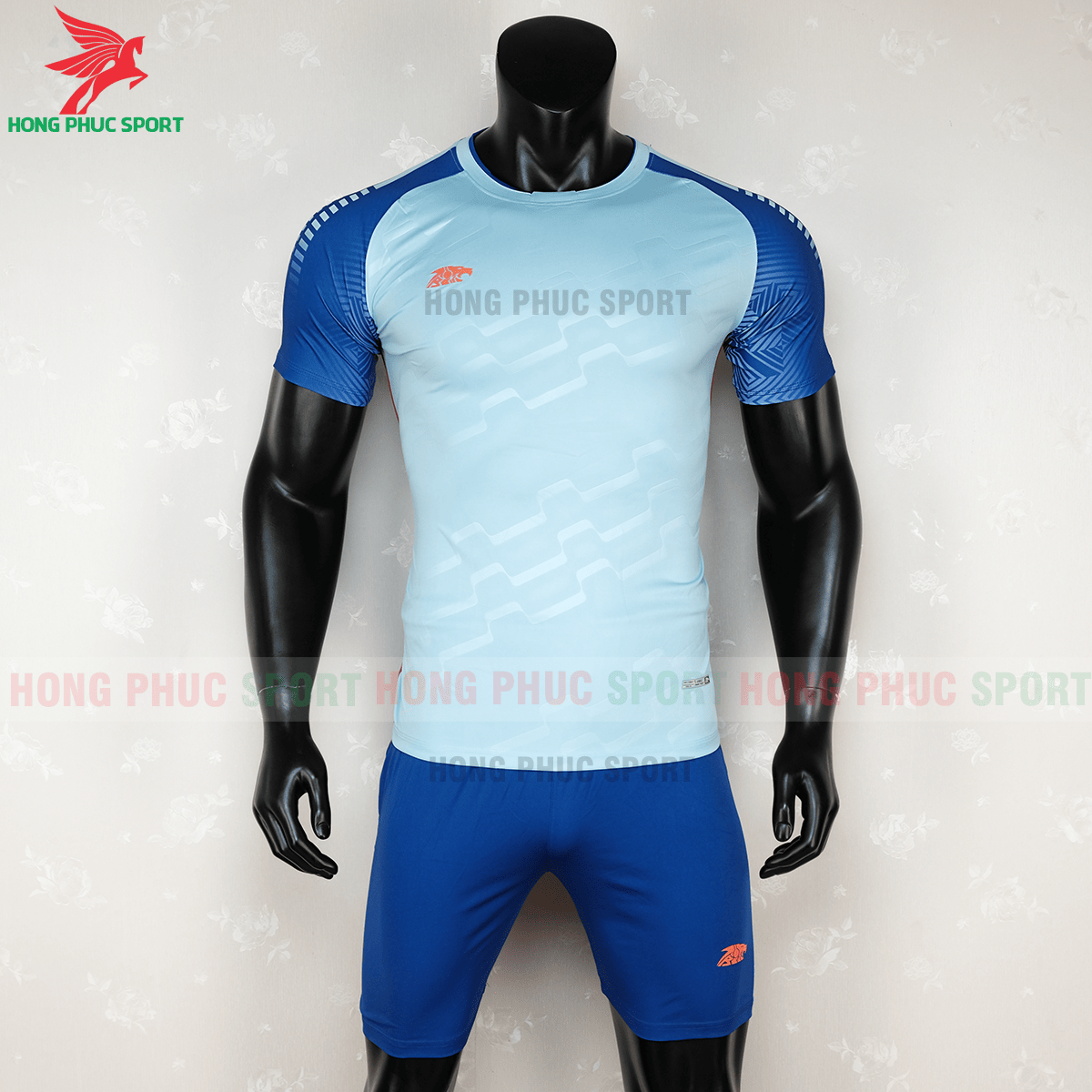 Áo không logo Riki Quator 2020 xanh nhạt (trước)