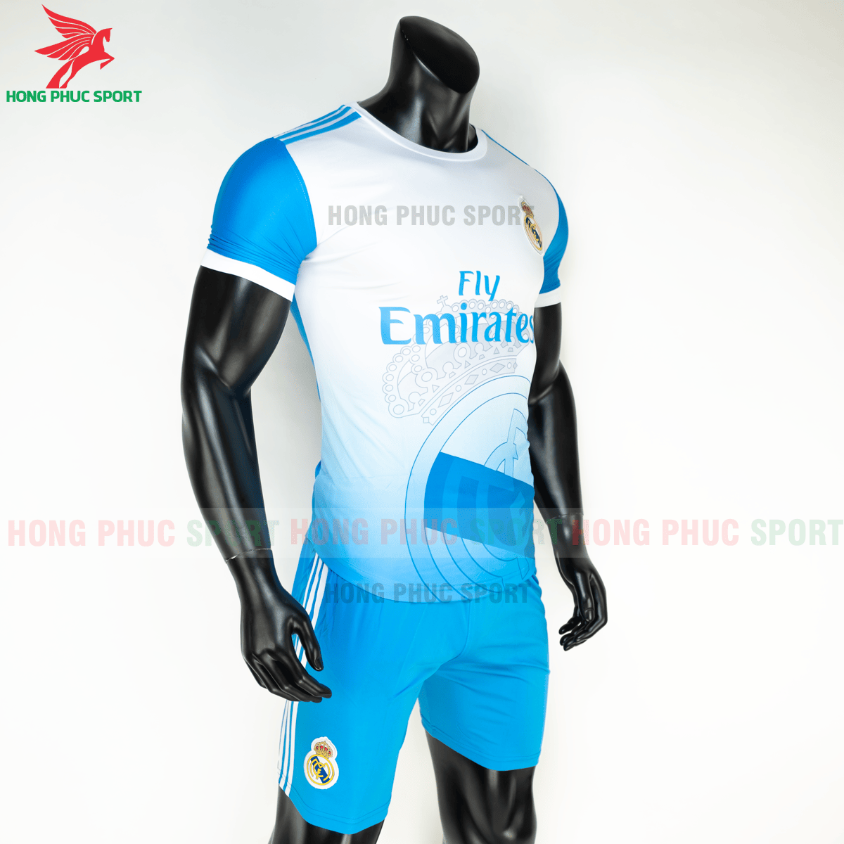 Áo bóng đá Real Madrid 2020 2021 phiên bản fan 9 (phải)