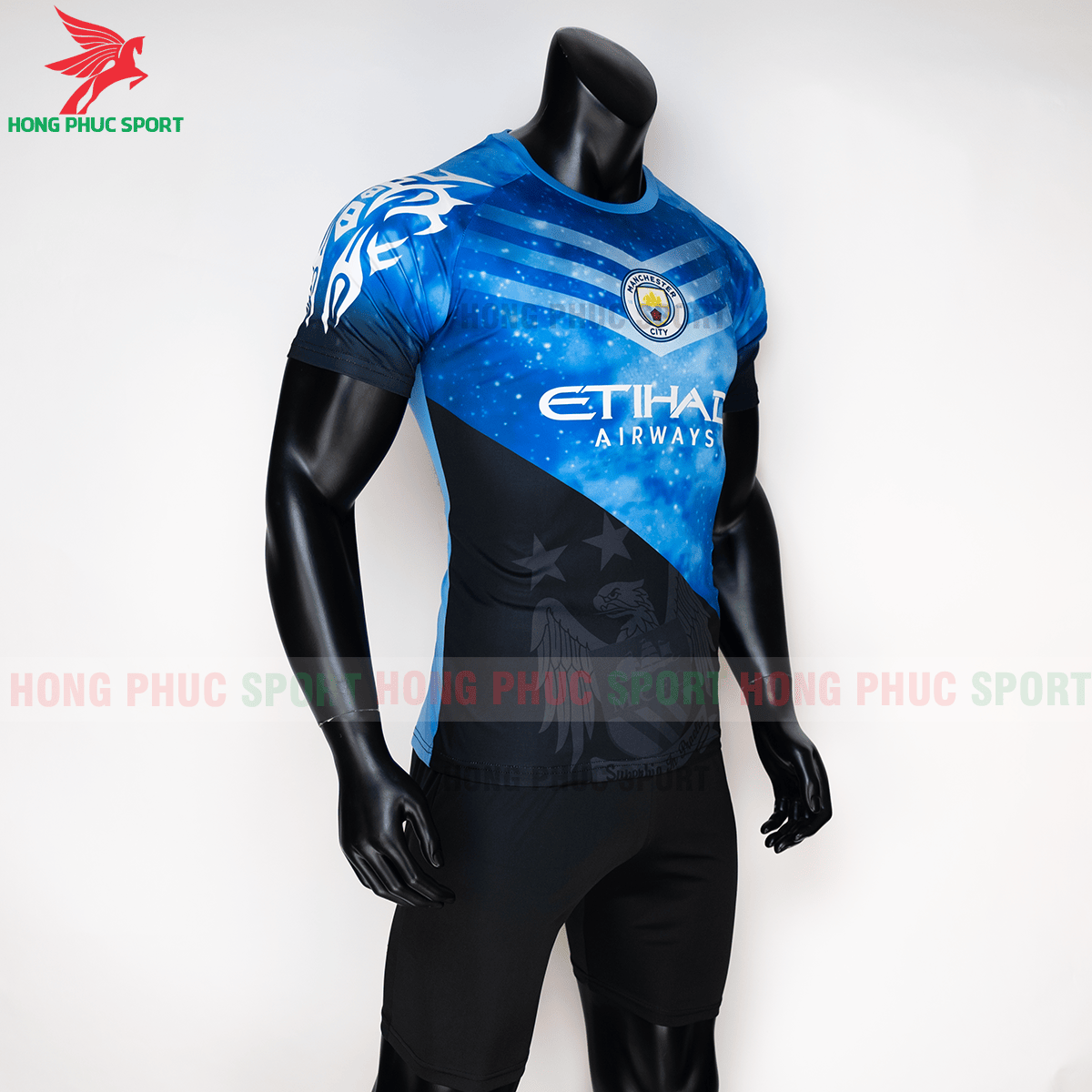 Áo đấu Manchester City 2020 phiên bản fan 4 (phải)