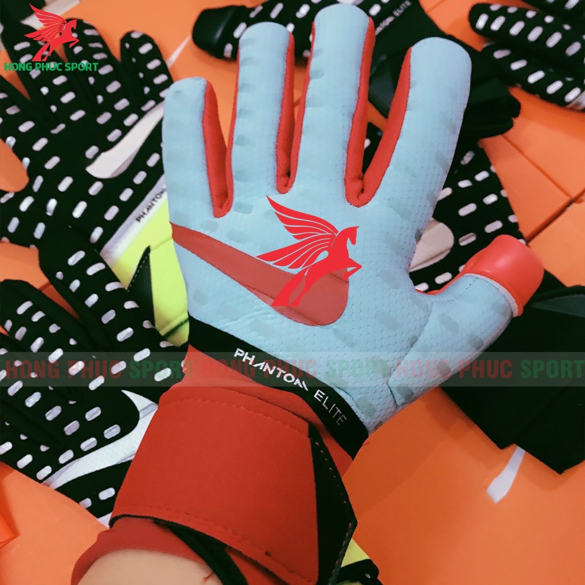 Găng tay thủ môn NIKE không xương màu xanh - đai quấn đỏ