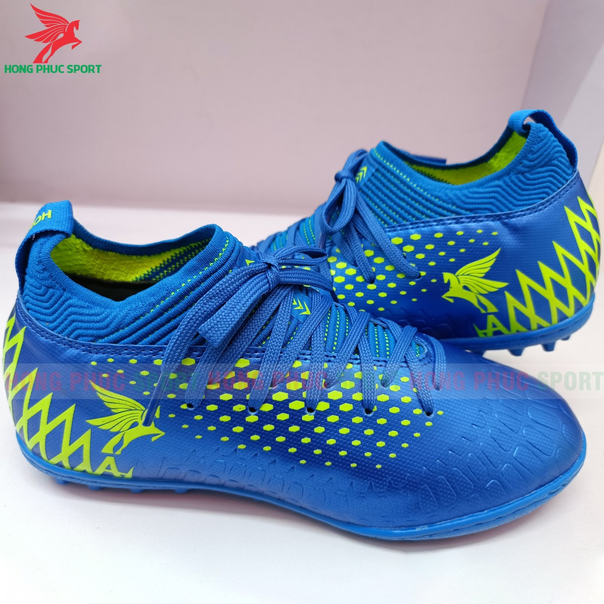 GIÀY BÓNG ĐÁ CỔ CAO HỒNG PHÚC SPORT HP22 XANH DƯƠNG - SÂN CỎ NHÂN TẠO