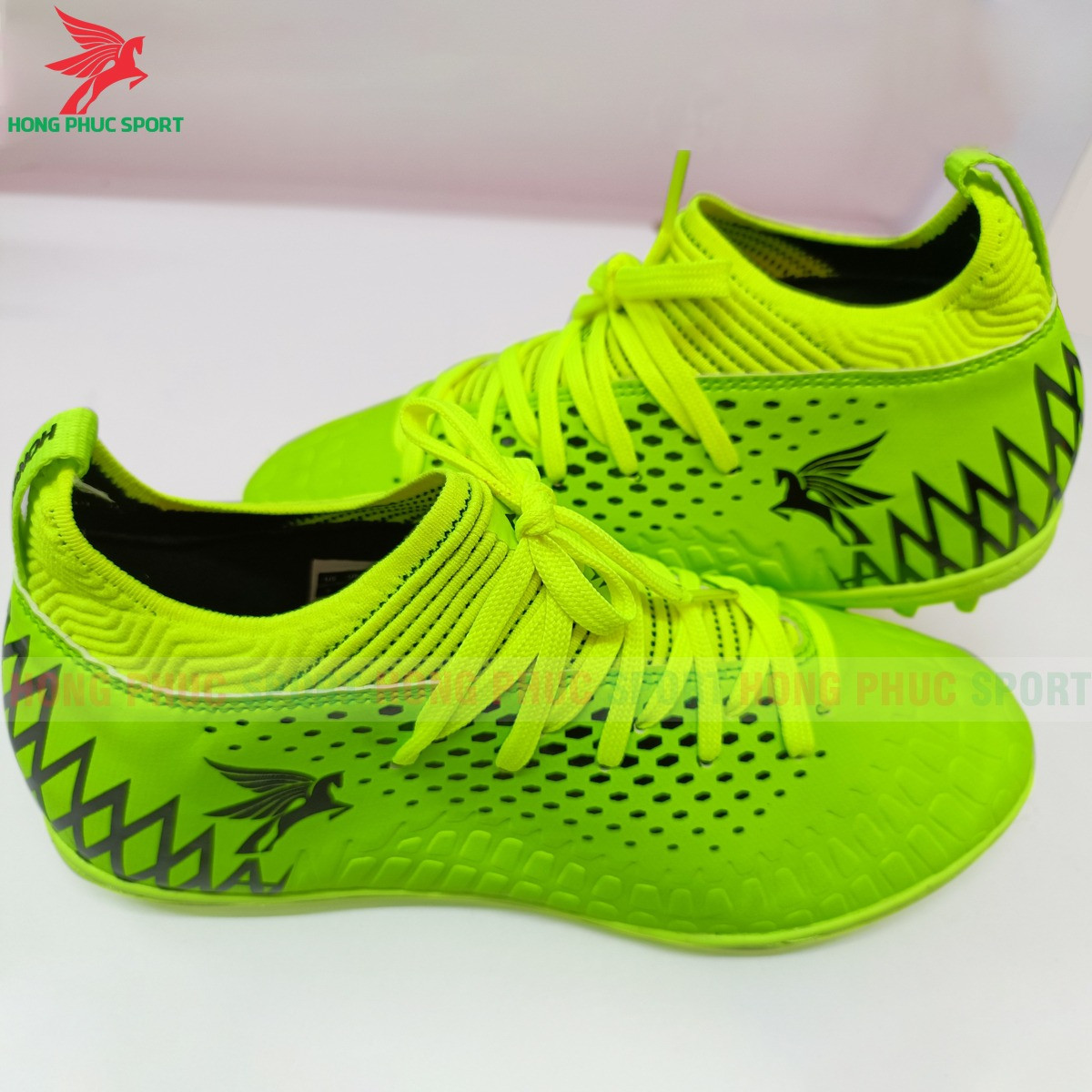 GIÀY BÓNG ĐÁ CỔ CAO HỒNG PHÚC SPORT HP22 XANH LÁ - SÂN CỎ NHÂN TẠO