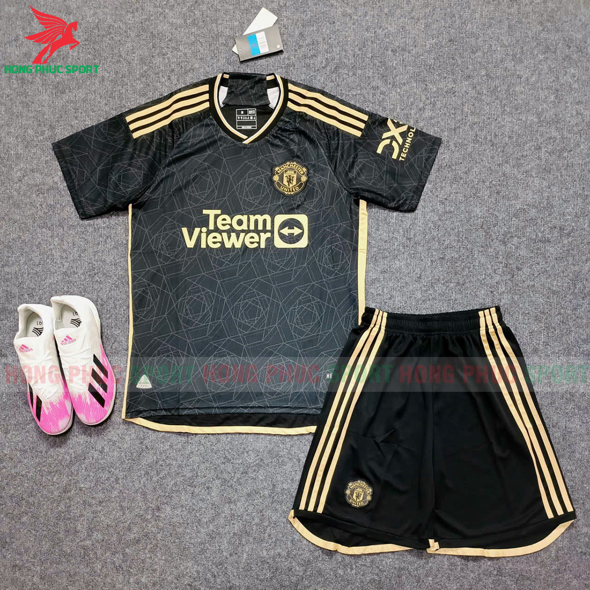 Bộ Quần Áo Bóng Đá Manchester United 2023-2024 Đen Viền Đồng - HÀNG THAILAND